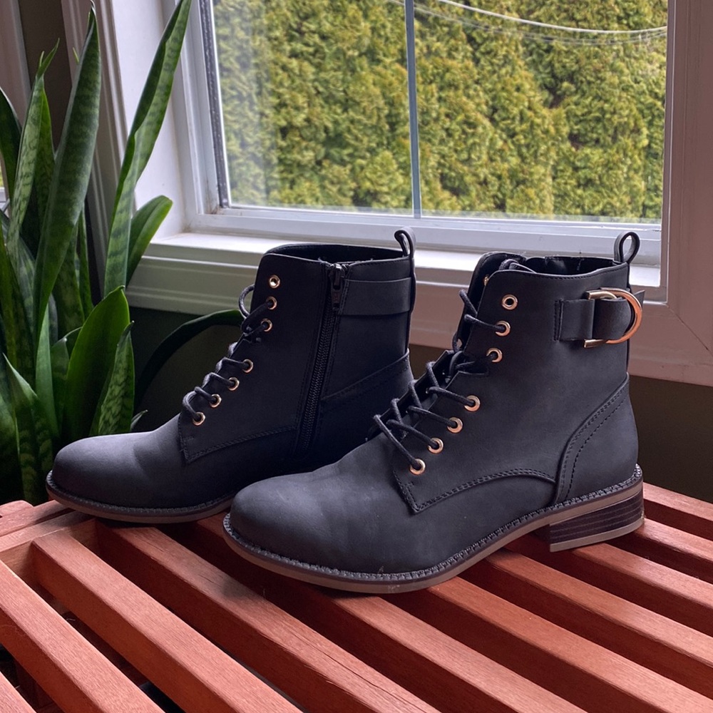 A+ Black Ankle Boots
